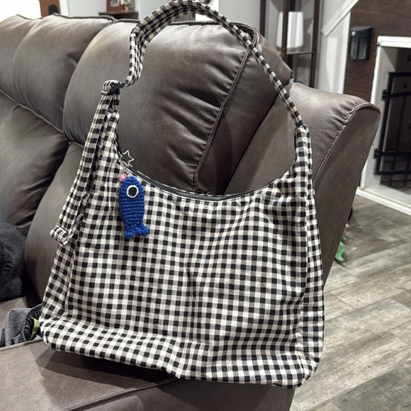 BAGGU Gingham Shoulder Bag - Picture 2 of 6